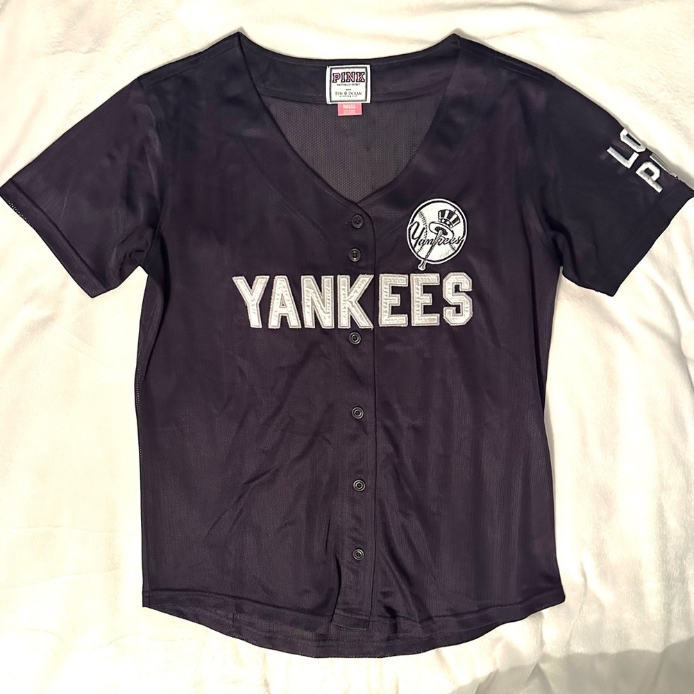 RARE Victoria’s Secret PINK 5th & Ocean New York Yankees Jersey Shirt Women S